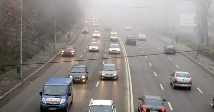 Circulaţia rutieră va fi îngreunată de fenomenele meteorologice periculoase