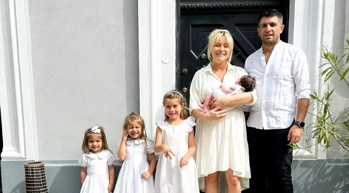 Laura Cosoi și Cosmin Curticăpean au o familie minunată - Foto: social media