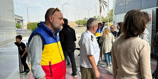 Români evacuați din Gaza, Cairo 11 nov 2023 Foto MAE jpg