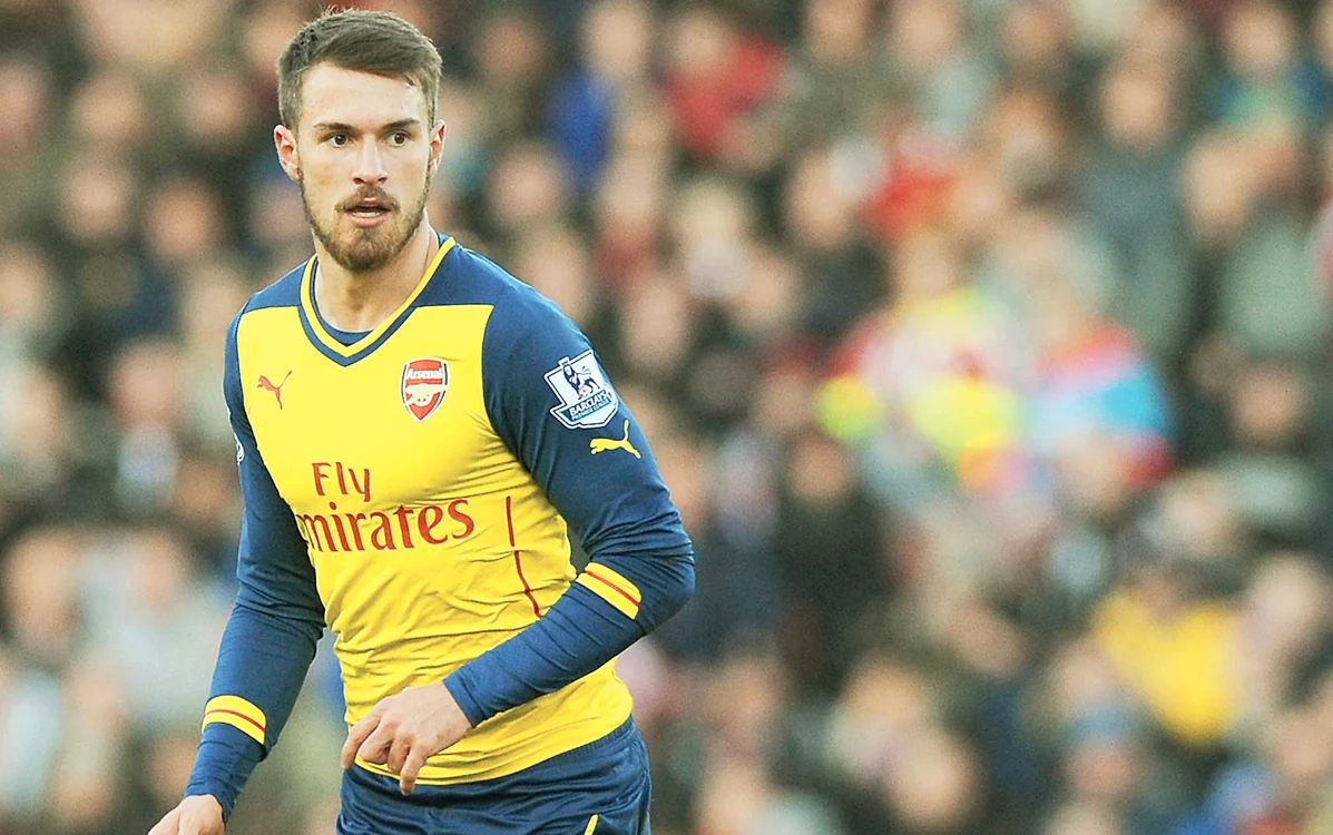 
    Englezii se tem că un nou gol marcat  de Ramsey ar putea  “aduce” moartea  unei alte vedeteFoto: AP  