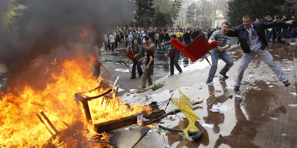 Imagini de la protestele din Chişinău din 7 aprilie 2009