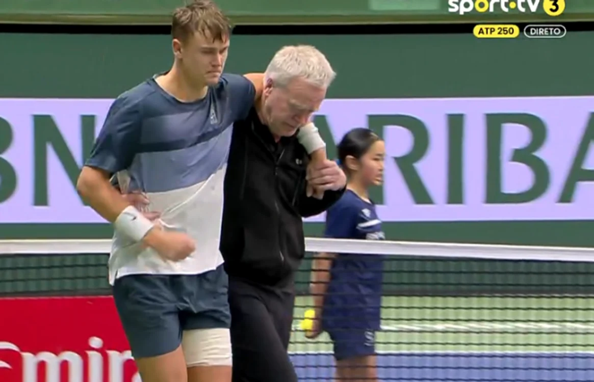 Holger Rune, accidentat la Stockholm  Foto/Sport Tv 3