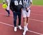 George Tal, alături de unul dintre băieții lui