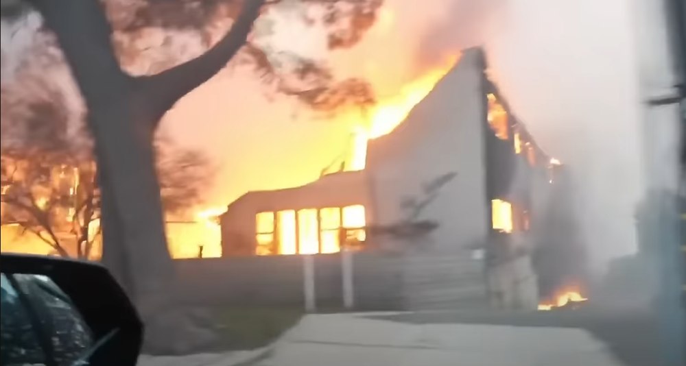 Coșmarul unui român stabilit în Los Angeles, în fața incendiilor apocaliptice: „Am ieșit pe balcon și am văzut cerul portocaliu. M-am urcat pe bloc”