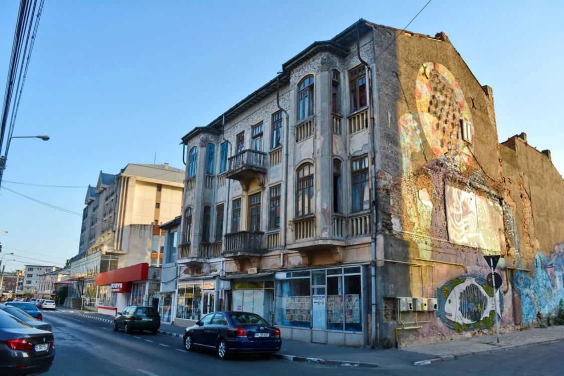 Imobilul de Galaţi pe care Direcţia de Cultură vrea să-l salveze FOTO Asociaţia Mila 80