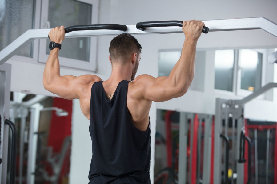 Care sunt cele mai sănătoase sporturi, recomandarea medicilor. De la ce vârstă pot tinerii să facă sală de forță și care sunt riscurile