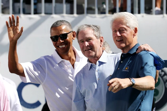 Foştii preşedinţi ai SUA Barack Obama George W Bush şi Bill 
Clinton FOTO Guliver / 
Getty Images / Rob Carr