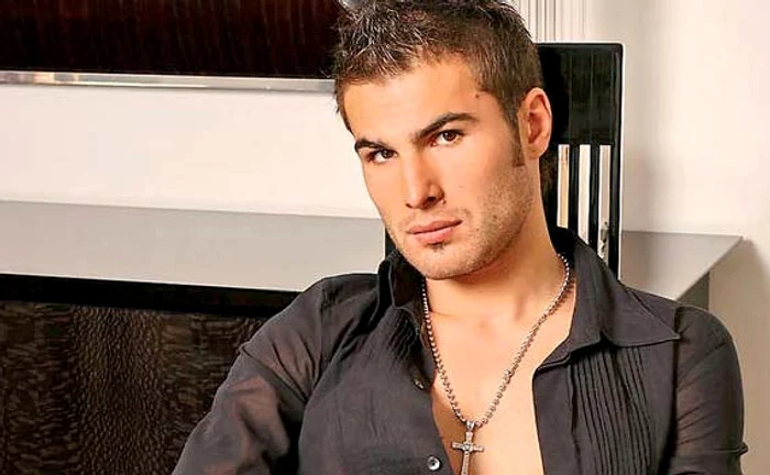 
    Adrian Mutu  