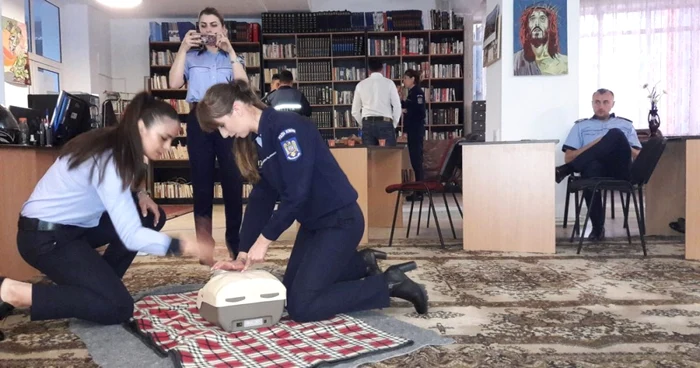 cursuri prim-ajutor poliţişti slatina