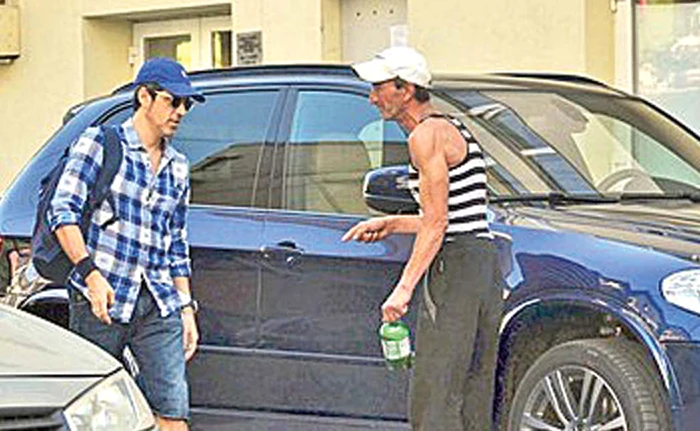 2013. Ştefan nu l-a băgat în seamă pe bărbatul care îi cerea bani, în ”Săptămâna Mare”