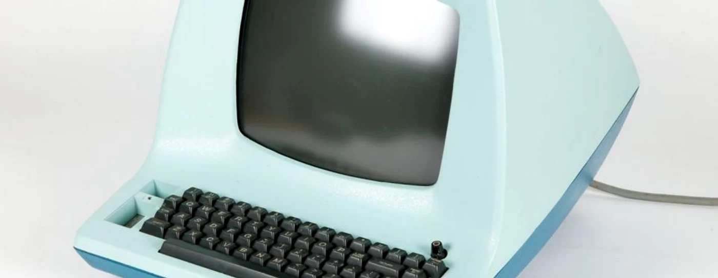 TERMINAL ADM-3A LEAR -SIEGLER Sursa muzeulvirtual.ro