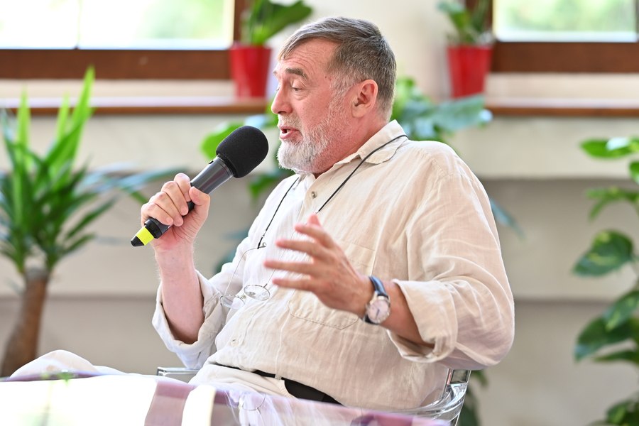 Octavian Saiu şi Matei Vişniec intră în dialog cu mari artiști în cadrul conferinţelor FITS PROGRAM