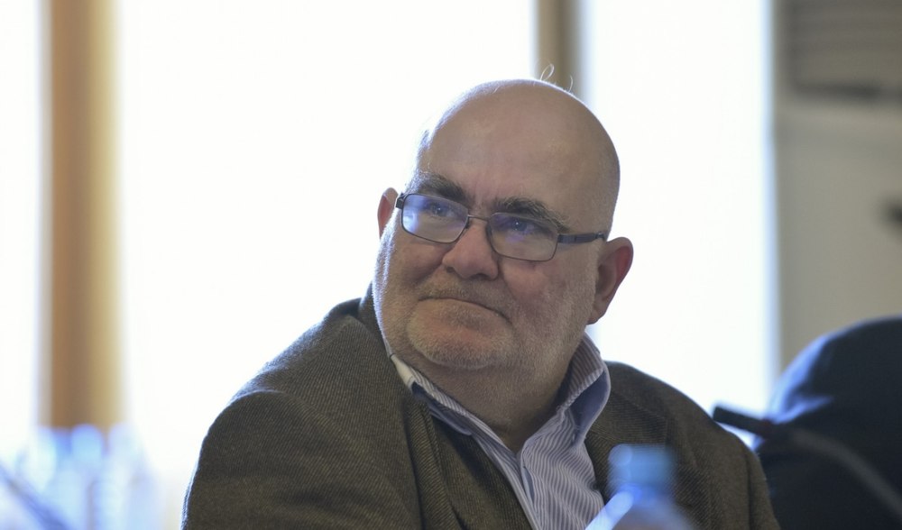 Alfred Bulai, acuzat de comportament de prădător. Profesorul le-ar fi cerut studentelor să se dezbrace în fața lui: „Și chiloții”. Reacția SNSPA VIDEO