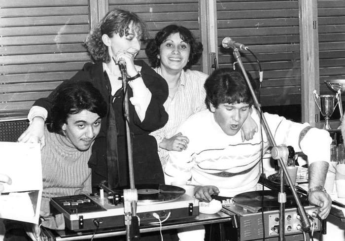 Passarelli (în dreapta) spune că muzica l-a inspirat în bucătărie și invers