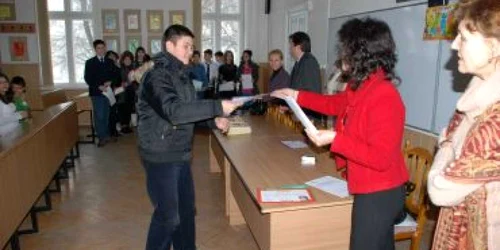 La acest concurs elevii primesc diplome, dar şi execursii în străinătate, foto Ciprian Dragomir