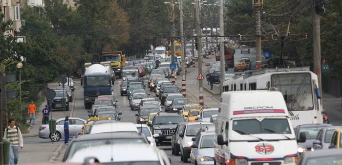 Trafic aglomerat la intrare în Bucureşti