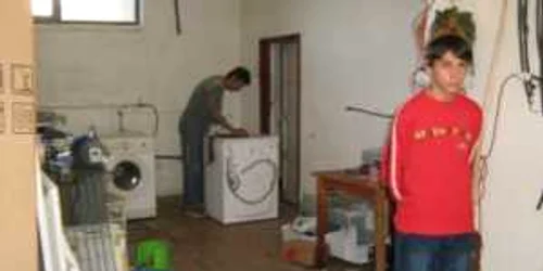 Satu Mare: Atelierele de reparaţii merg pe timp de criză