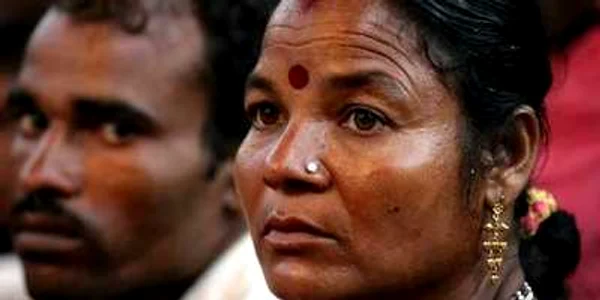 Fermierii din India îşi vând nevestele ca să îşi plătească datoriile- Revista presei internaţionale