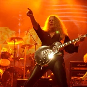 chitaristul britanic John Sykes a murit la vârsta de 65 de ani Foto John Sykes jpg