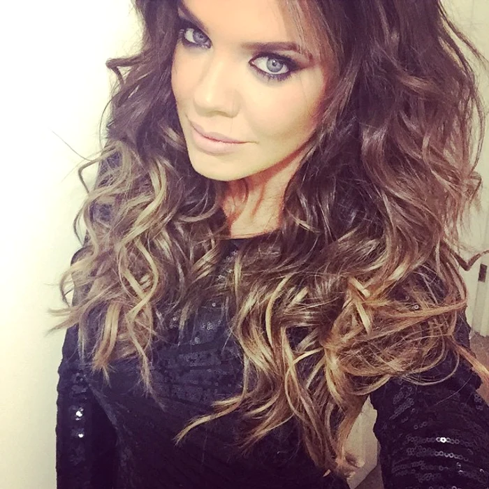 Maria s-a fotografiat zâmbitoare înainte de a pleca în oraş, fără să ştie ce va urma