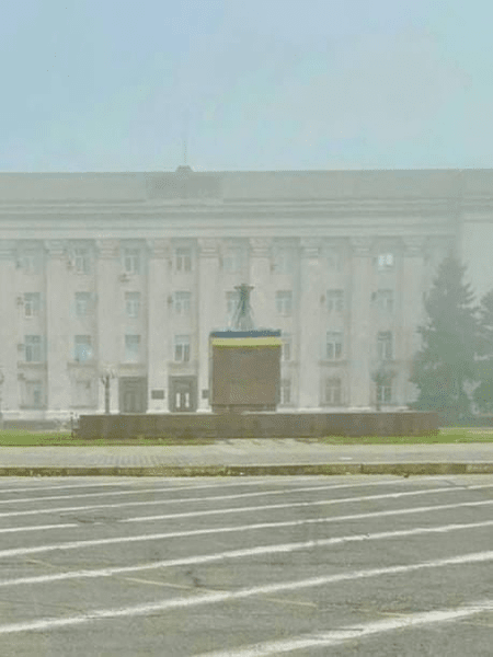 Steagul Ucrainei flutură din nou în orașul Herson