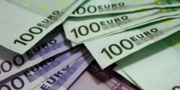 Zece români primesc şomaj de peste 700 de euro pe lună - revista presei economice