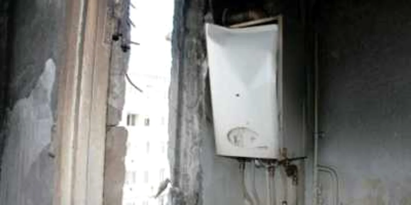 Explozia a produs doar pagube în apartament