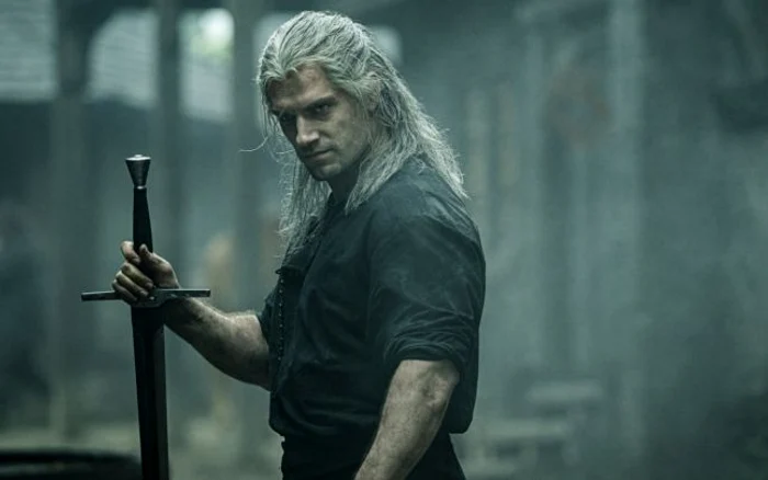 Henry Cavill joacă rolul principal în serialul „The Witcher“ FOTO Netflix