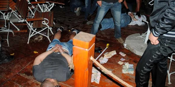 Flagrantul a avut loc în 11 mai pe o terasă din cartierul Micro 17