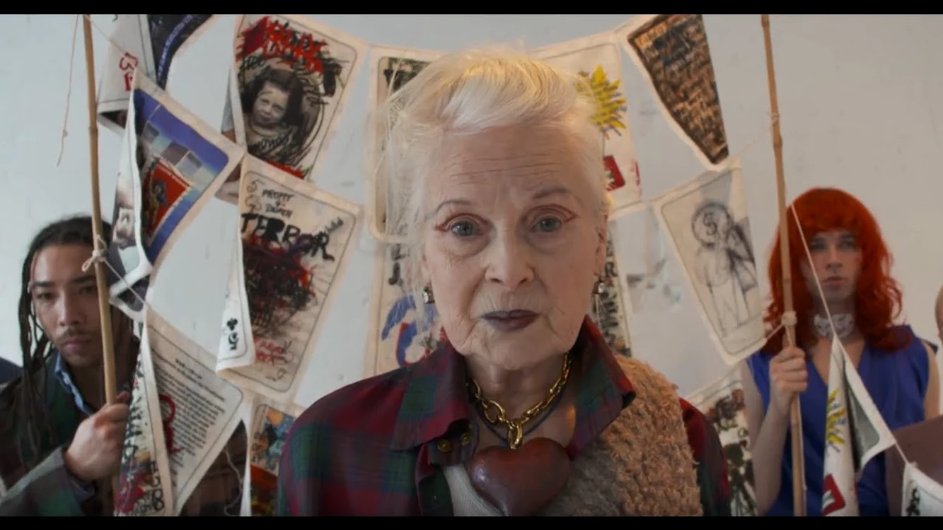 Vivienne Westwood a semnat petiţia care solicită mutarea locului de desfăşurare a competiţiei