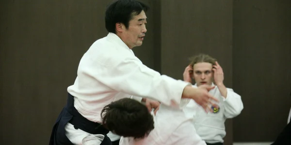Yukimitsu Kobayashi, la antrenamente