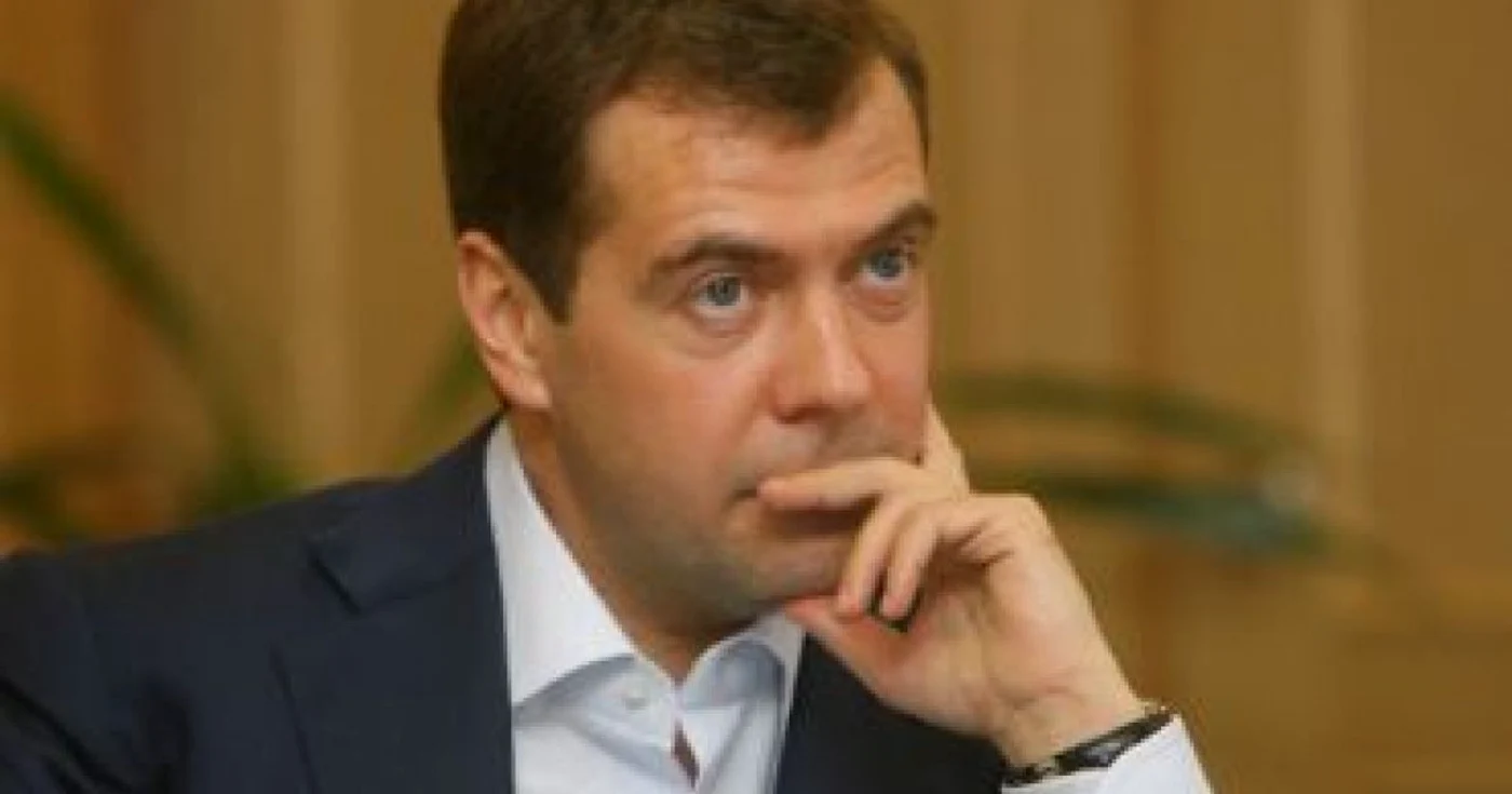 Medvedev: Rusia şi SUA, aproape de încheierea unui acord privind armele nucleare