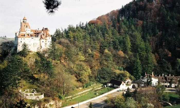 Muzeul Național Bran trebuie evacuat până în mai 2018, după 60 de ani de funcționare fără întrerupere jpeg
