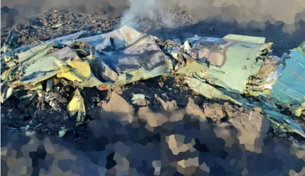 Epava unei rachete antinavă P-35 care ar fi fost doborâtă în Ucraina FOTO Captură via Defense News