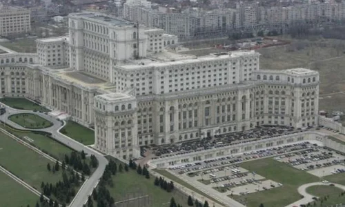 Istoria Casei Poporului: ce legende bântuie clădirea mamut construită de Ceauşescu jpeg