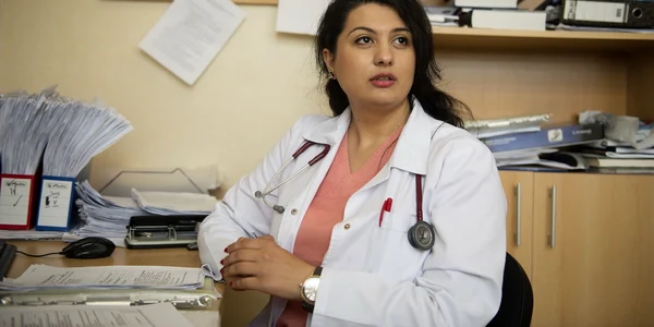 Sunt doctor rom