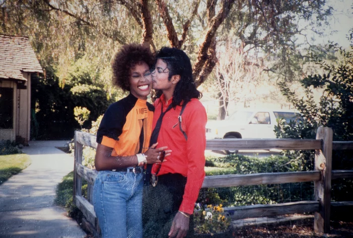 Whitney Houston şi Michael Jackson au fost mai mult decât simpli prieteni. FOTO: Profimedia