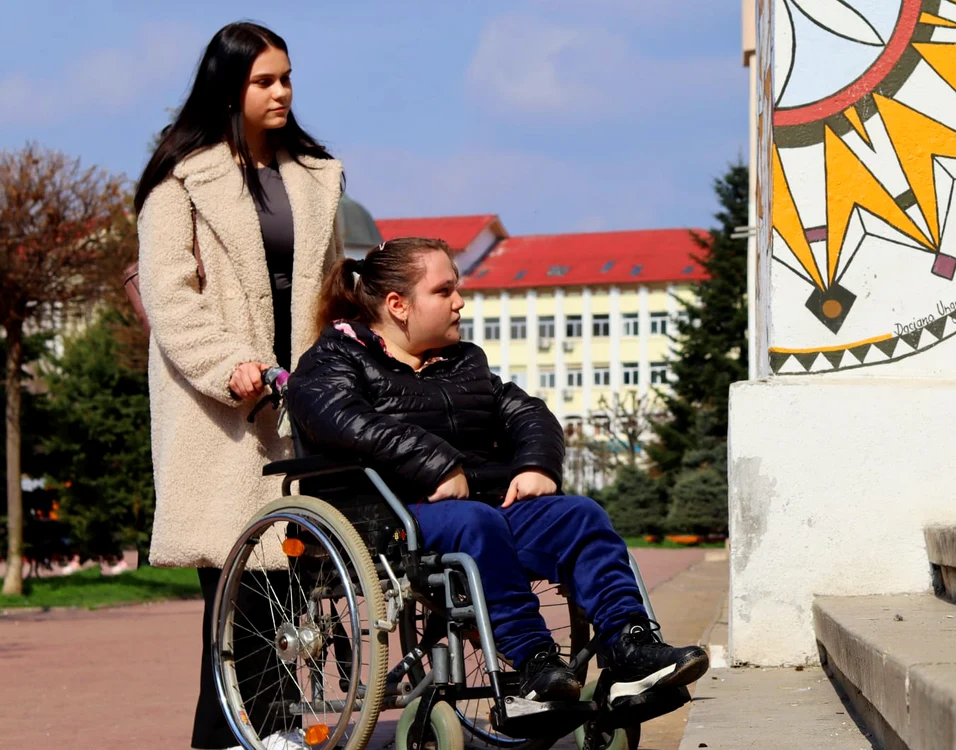 Ancuța se confruntă cu multe discriminări Foto: Asoc. Be Teen