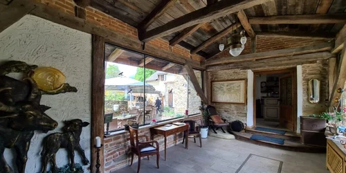 casa la tara foto calator in bascheti jpg