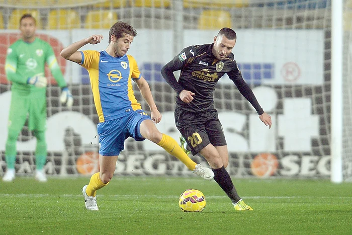 Mircea Axente s-a luptat pe viaţă şi pe moarte în meciul tur cu spaniolul Pablo de Lucas