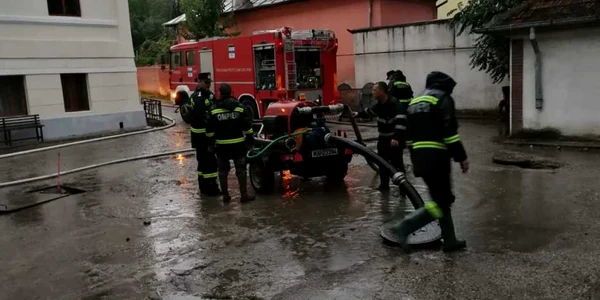 intervenţie isu