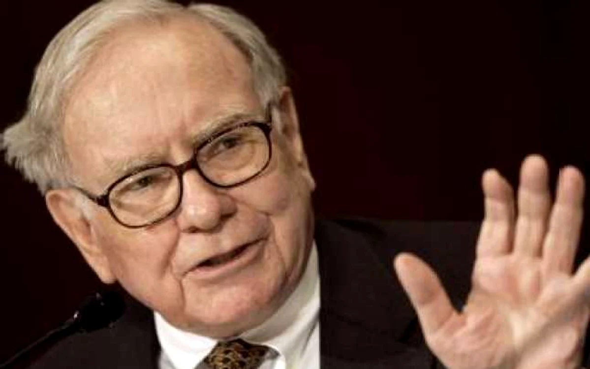 Warren Buffett a preluat Bershire în 1965, valoarea acţiunilor crescând de atunci de 7.900 de ori Foto AP