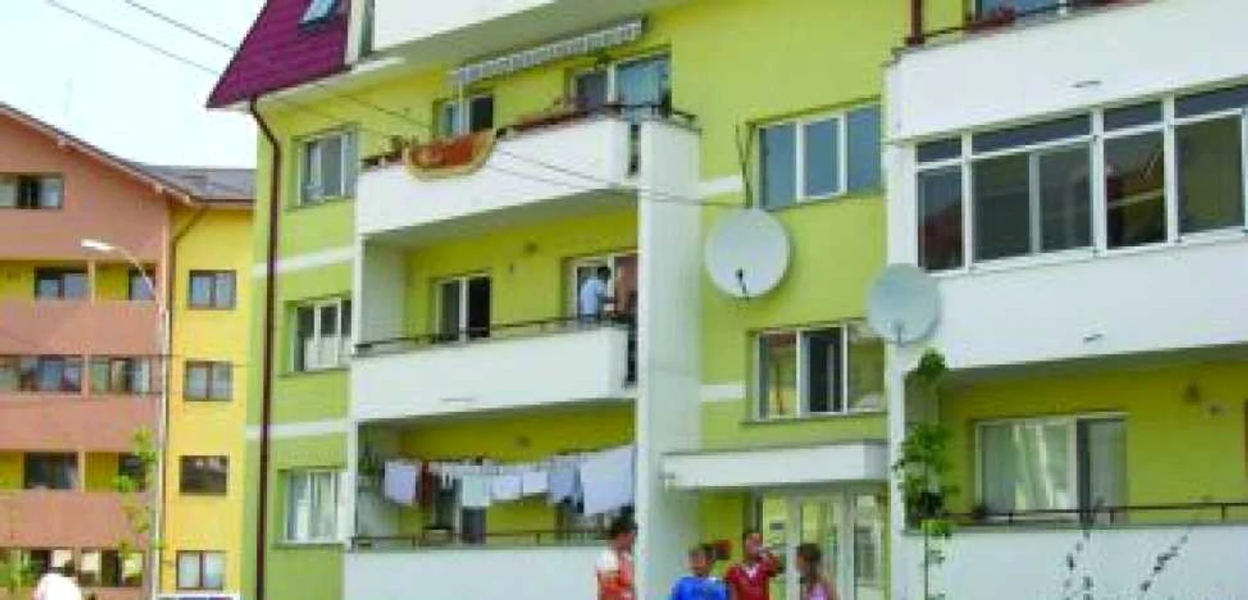 Iaşi: Regiunea pe scurt/ Mii de băcăuani aşteaptă de ani de zile o locuinţă