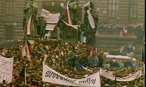 Revoluţia de catifea, victoria libertăţii şi a democraţiei jpeg