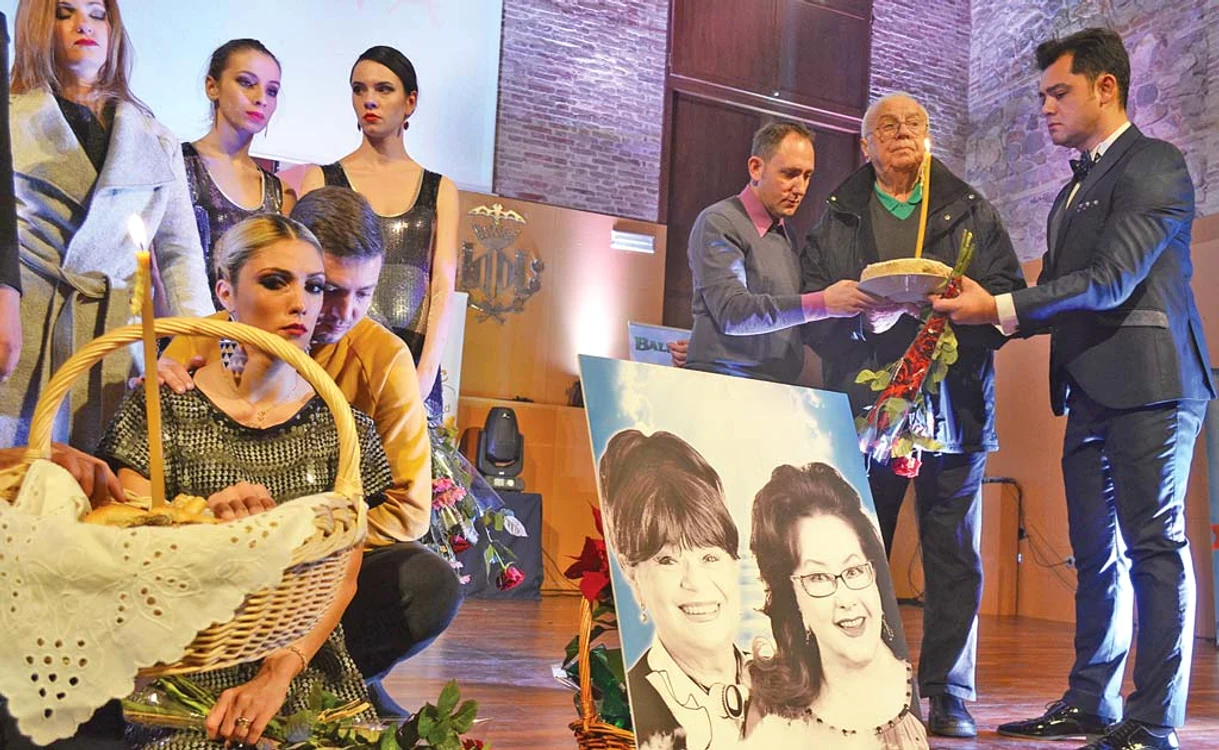 
    Colegii de teatru o vor omagia la cimitir  