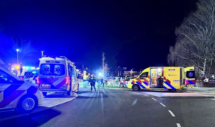 VIDEO Incident grav în Țările de Jos: nouă răniți după ce o mașină a intrat într-o mulțime