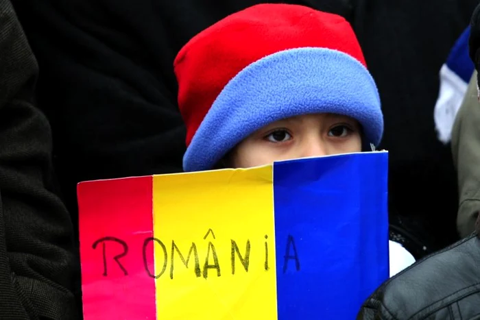 
    1 Decembrie, La mulţi ani!!!  