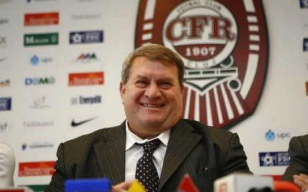 Medicul adus să vindece rănile echipei CFR Cluj. Fusese dat afară pentru că era „omul lui Paszkany”