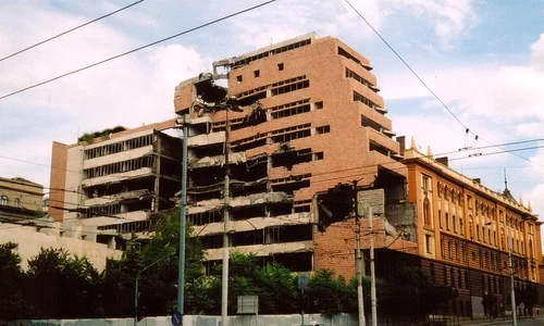 Serb milit bomb nato jpg