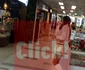 Bianca Drăgușanu face furori la mall, în fustița mini foto: Click!